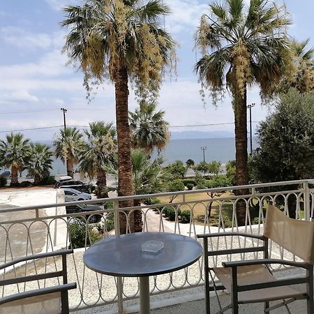 Nireus Hotel Nea Makri Phòng bức ảnh