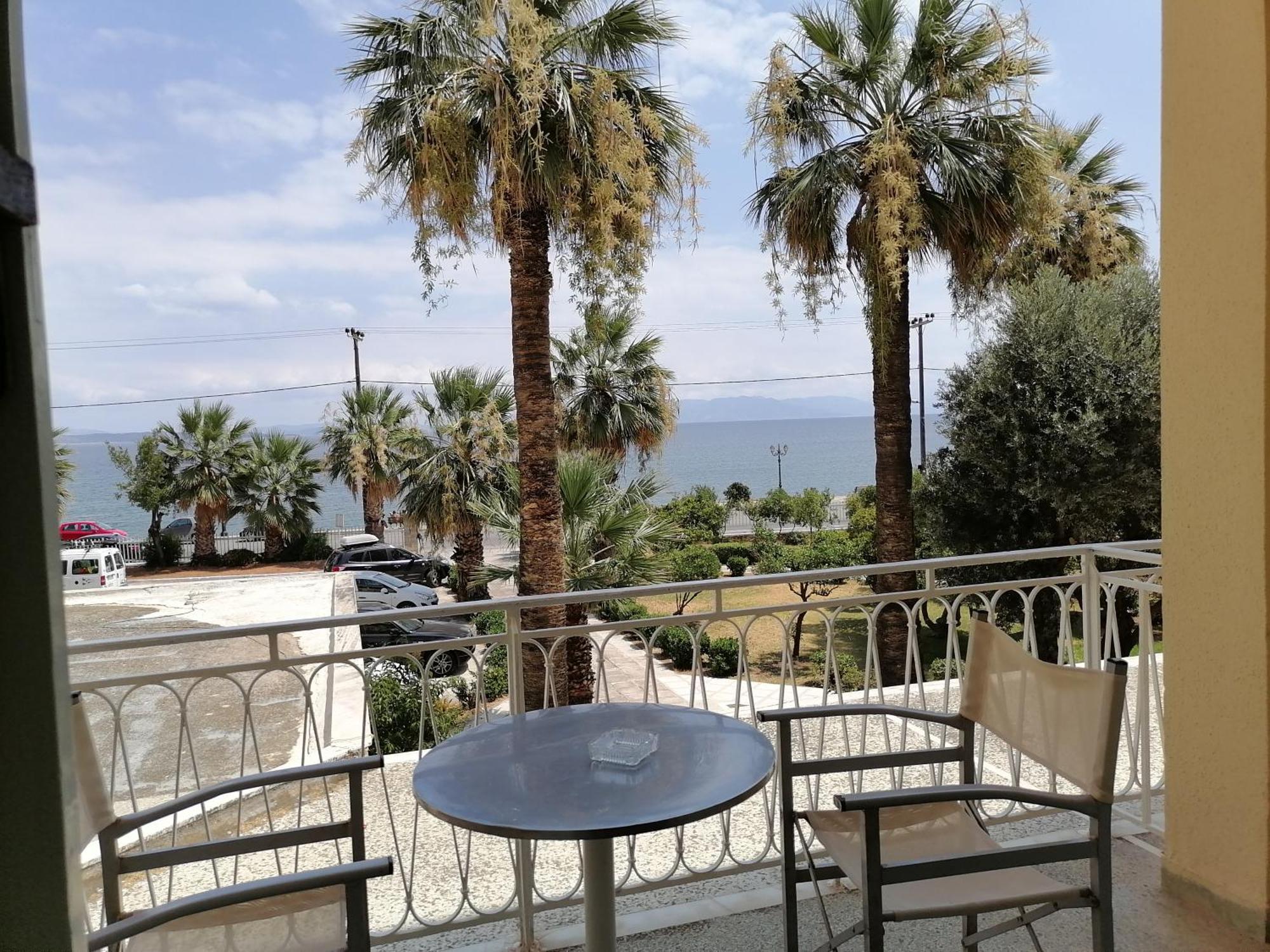 Nireus Hotel Nea Makri Phòng bức ảnh
